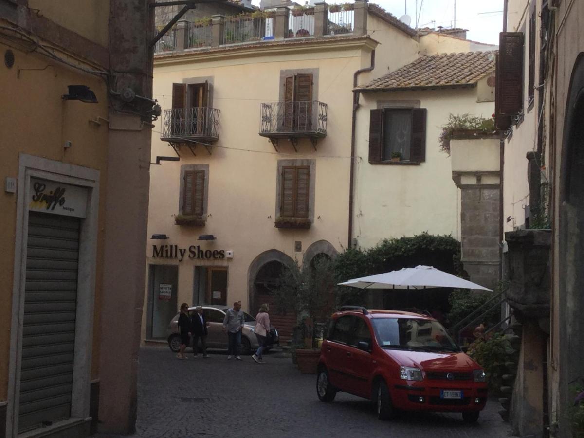 Viterbo Centro Casa Surina Διαμέρισμα Εξωτερικό φωτογραφία